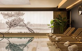 Hotel Beach Palace By Cw Hotel Collection